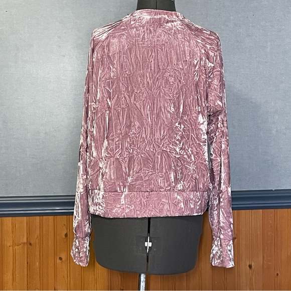 EUC Free Press pink crushed velvet top - Picture 2 of 4